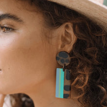 Load image into Gallery viewer, Sunshine Tienda- High Tide Earrings