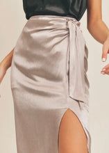 Load image into Gallery viewer, Taupe Tied Slit Midi Skirt